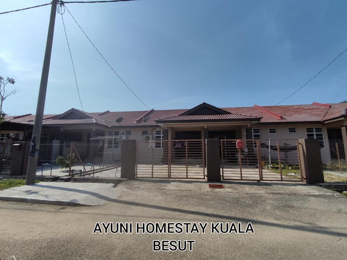 Ayuni Homestay Kuala Besut Terengganu Exterior foto